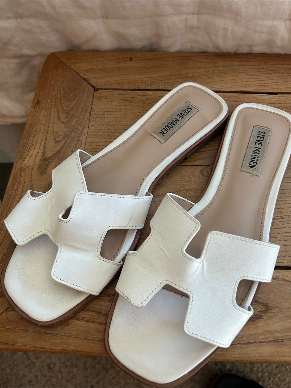 Steve Madden White Hadyn Leather Cutout Slide Mules